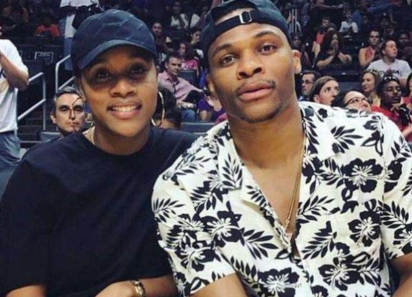 路上被迫横 路上被迫横